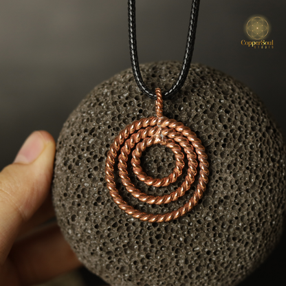 Triple Ring Tensor Pendant – Energy Protection & Clarity