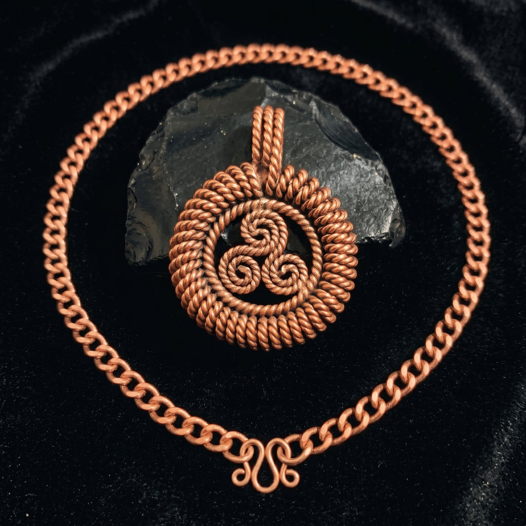Triskelion Pendant with Coiled Edge – Sacred Geometry Design (144 MHz Inspired)