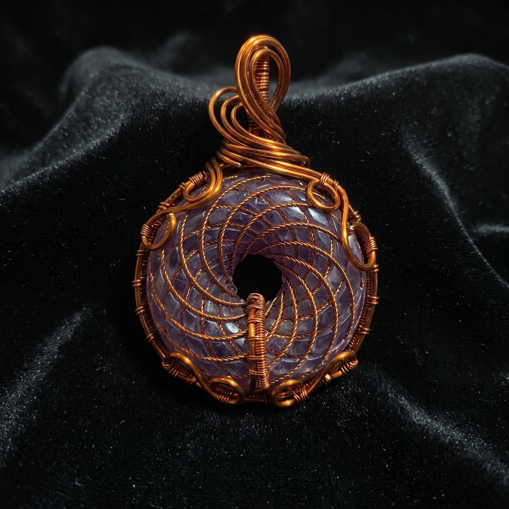 Amethyst Torus Pendant — Deluxe Edition