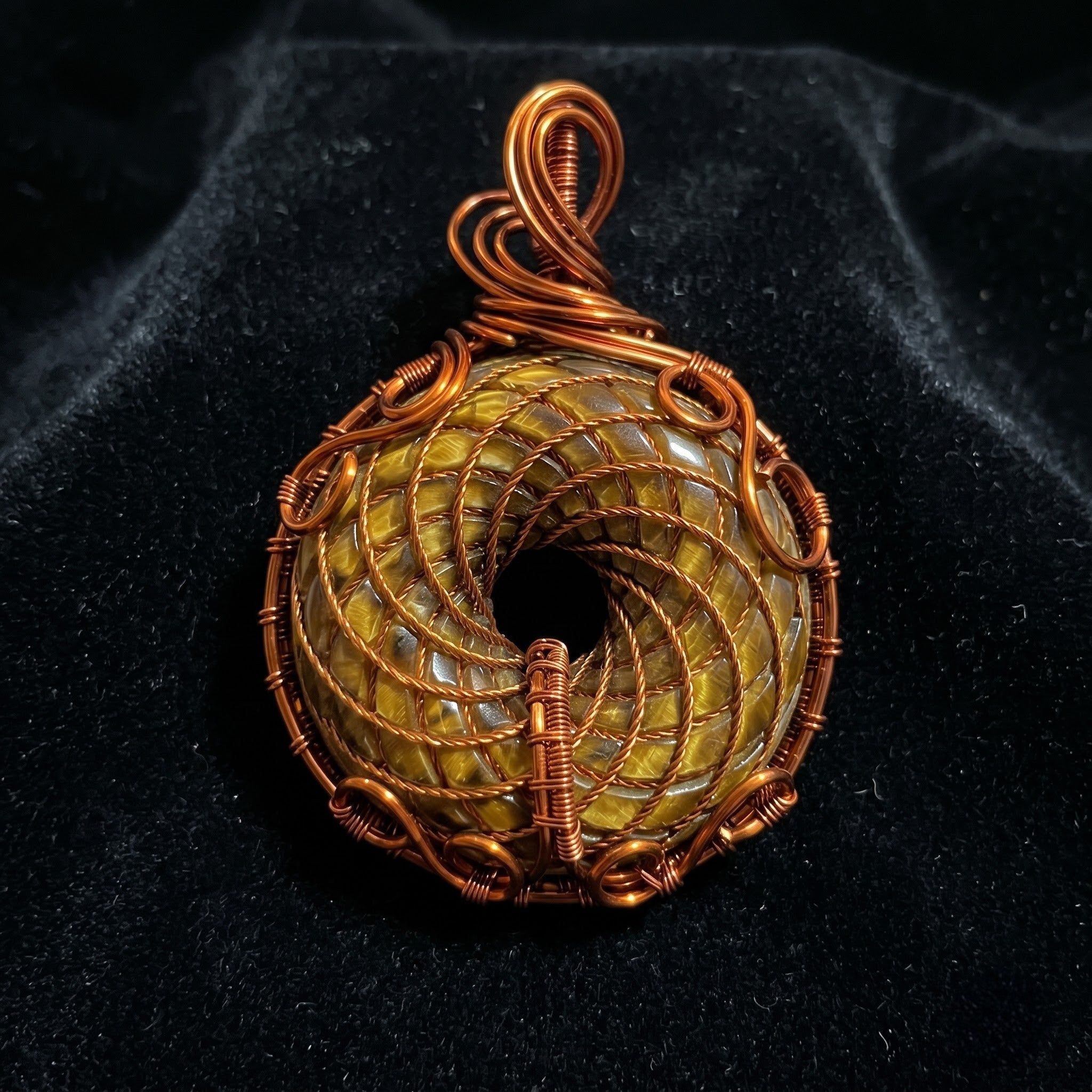 Tiger's Eye Torus Pendant — Deluxe Edition
