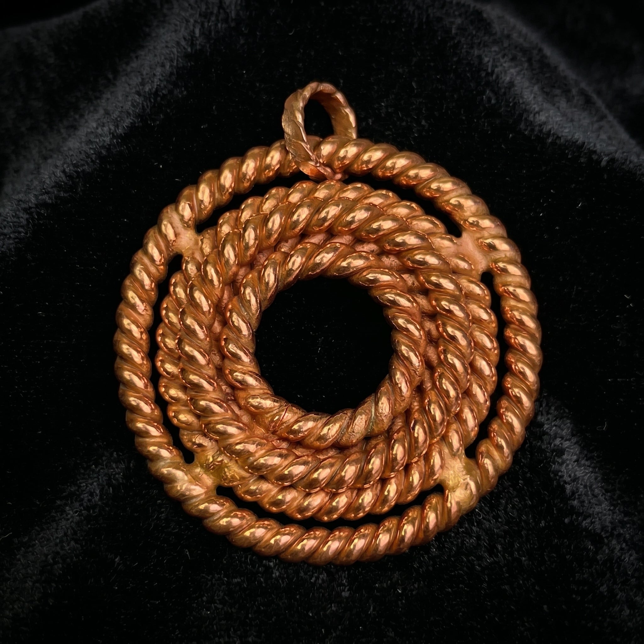 Tensor Pendant – Sacred Geometry Design (144 / 177 / 188 / 432 / 528 Hz Inspired)