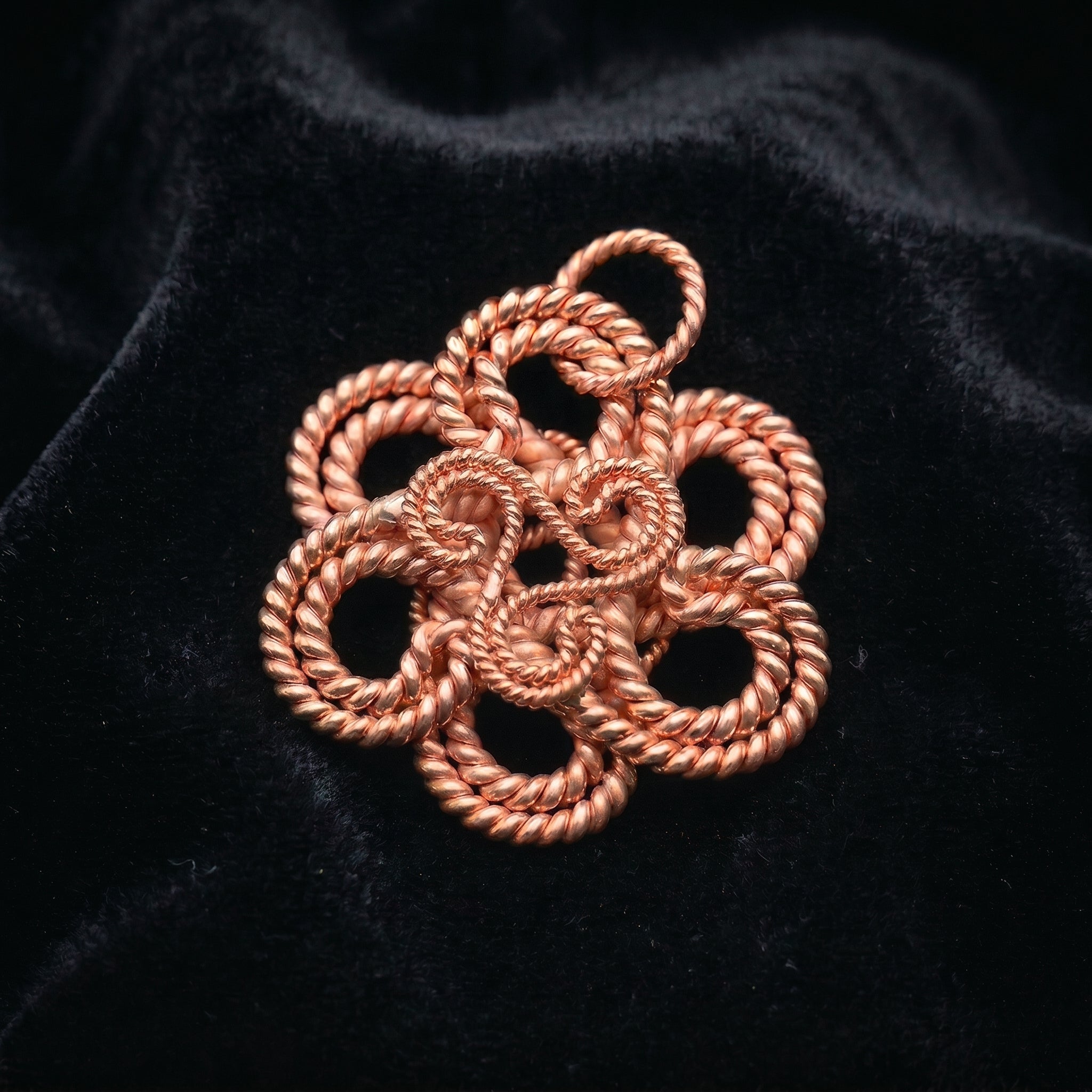 Heddeka Mandala Pendant – Copper Tensor Ring