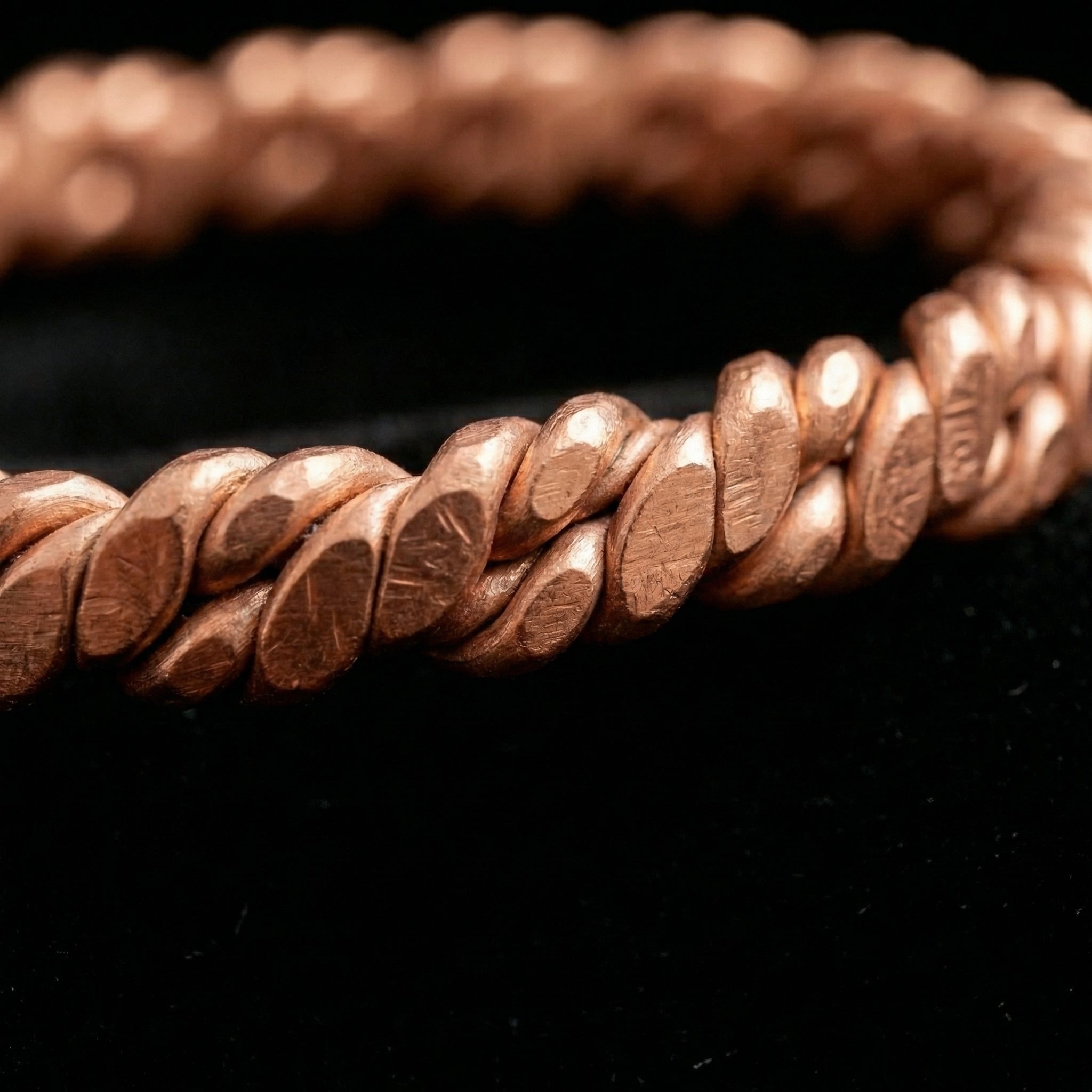 Empowerment Cubit Tensor Bracelet – Flat 4-Twist Design (432 Hz Inspired)