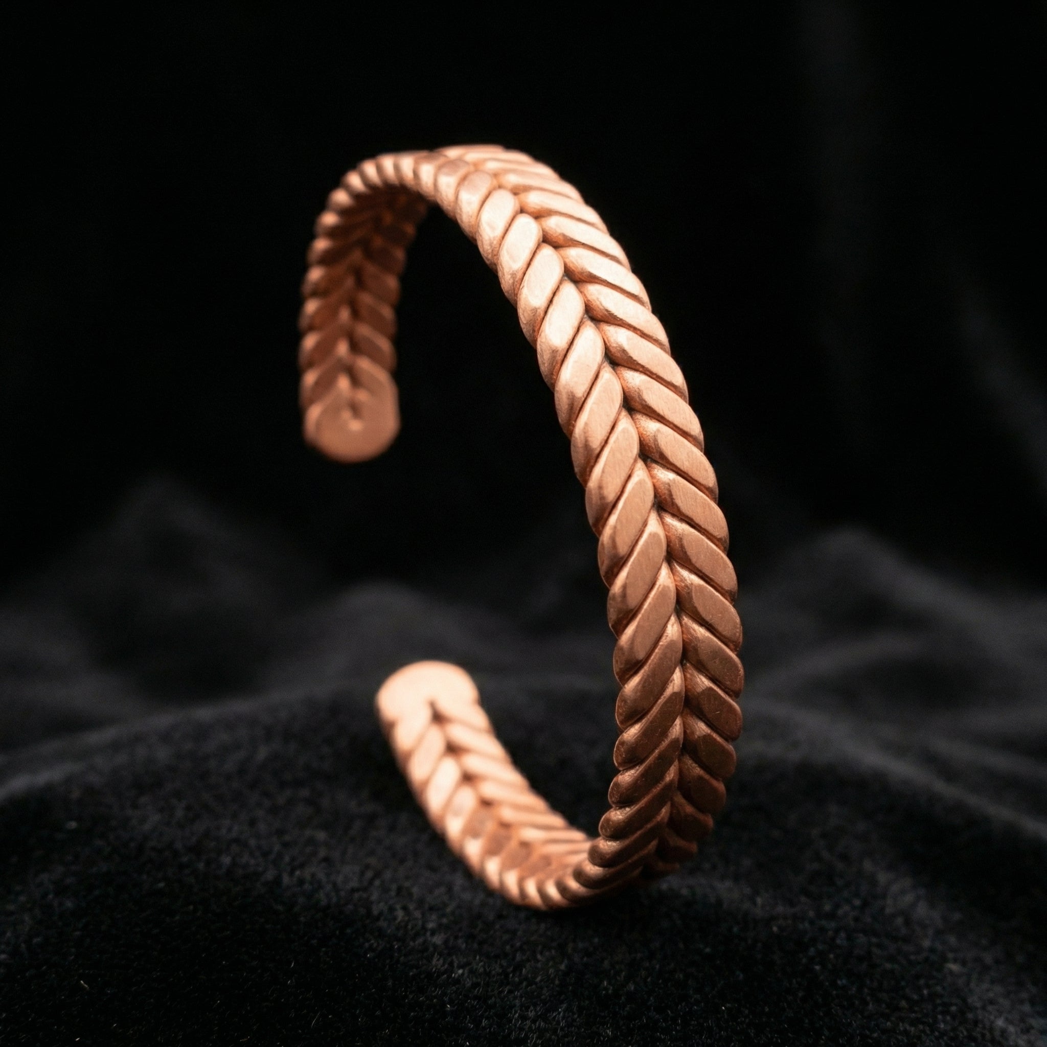 Double Twist Copper Bracelet – Sacred Geometry Design (432 Hz Inspired)